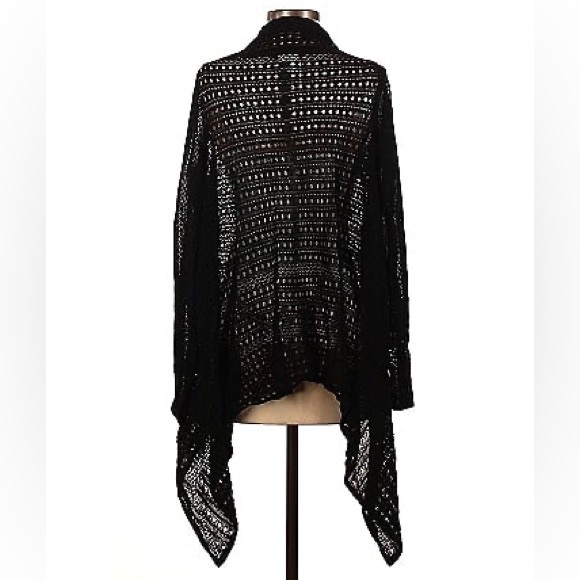 BCBGMAXAZRIA
LAYLA POINTELLE WRAP CARDIGAN CATEGORY
Sweaters (Knitwear) - Picture 8 of 11